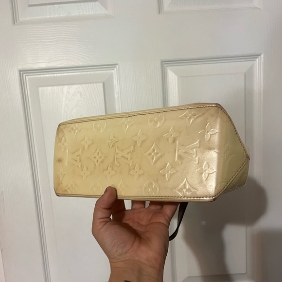 Authentic LV- - Picture 3 of 5